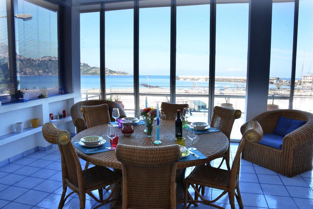Terrazza Sul Mare Διαμέρισμα Giardini Naxos Εξωτερικό φωτογραφία